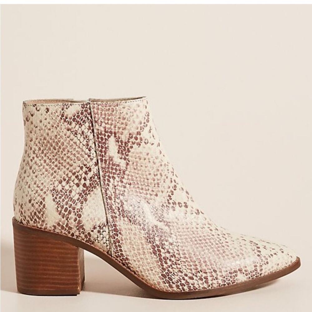 BOGO Seychelles Snakeskin Bootie
New $149